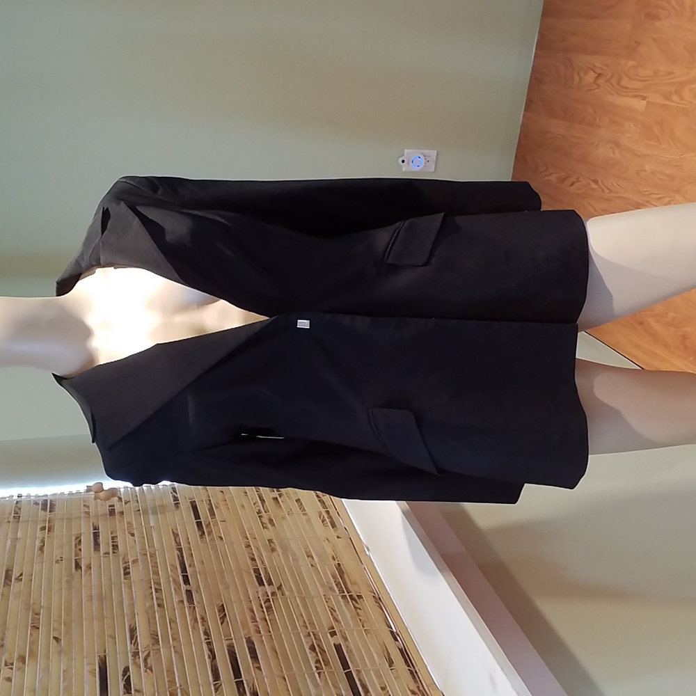 Bebe Black Blazer Lined With One Square Silver Button 12